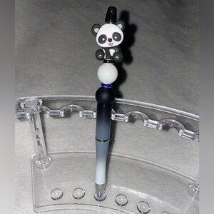 Ombré panda beaded pen
